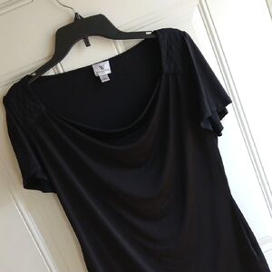 Worthongton Black Women's Top